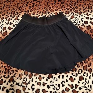 Lululemon court rival skirt in navy (tall)